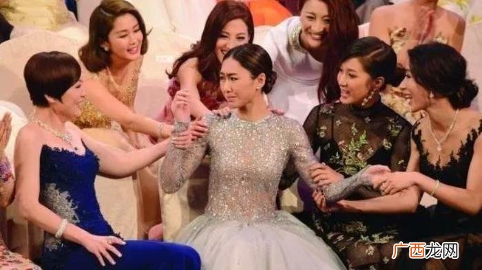 杨怡胡定欣，胡定欣、杨怡苦熬数十载才熬出视后
