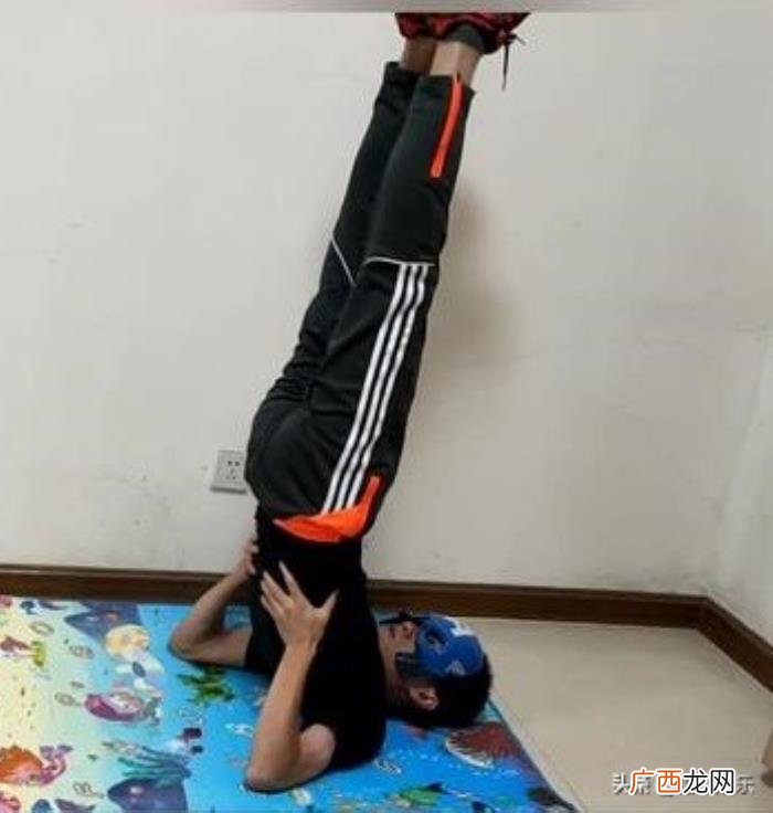 肩倒立深蹲，肩部倒立深蹲-练深蹲你不可不知的事
