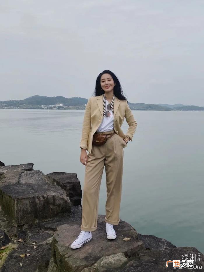 杨采钰高级，杨采钰的法式高级感到底是一种什么感