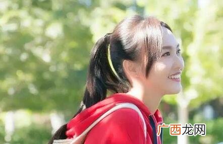 女生对你动心的三个表现,看看她是否动了心