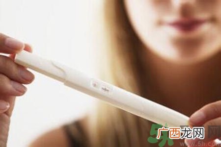 验孕棒两条杠为什么没怀孕？验孕棒两条杠没怀孕是怎么回事？