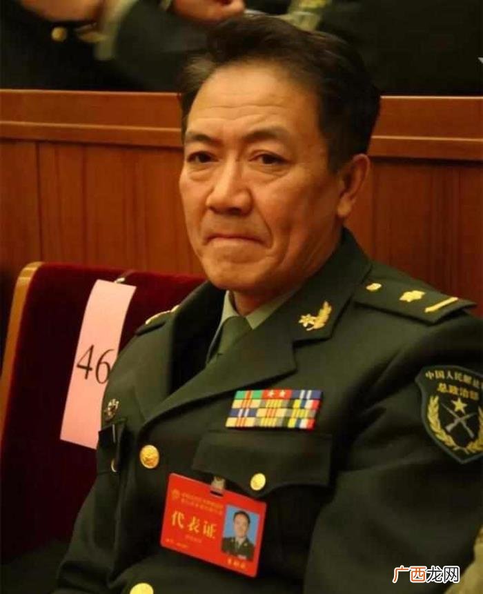 李幼斌少将，李云龙的演员李幼斌在现实中也是少将