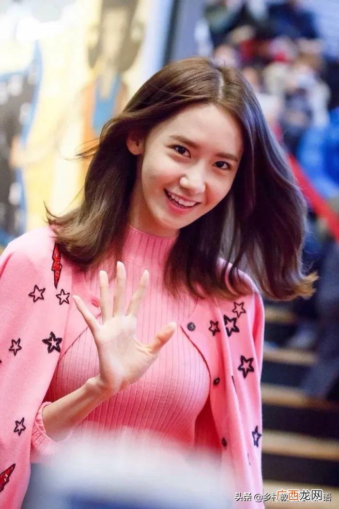 林允儿图片，超级好身材世界级女神林允儿写真美图集