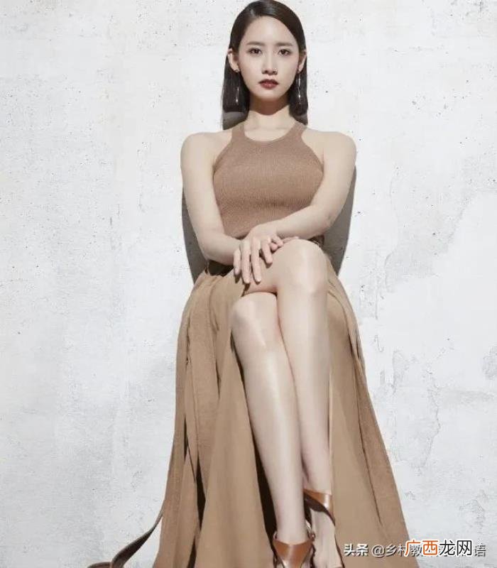 林允儿图片，超级好身材世界级女神林允儿写真美图集