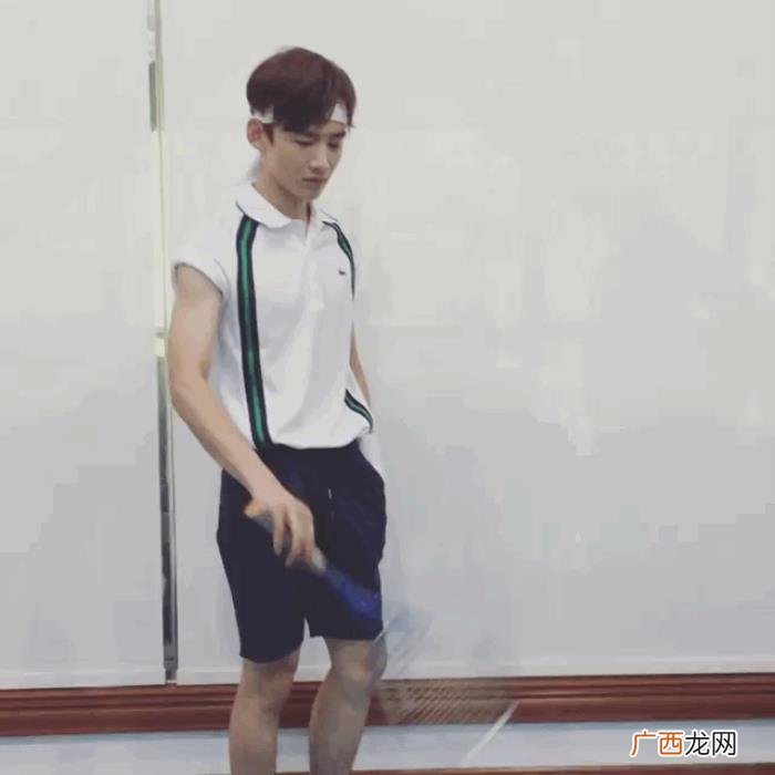 白敬亭男友，马思纯小5岁新男友白敬亭爆上热搜