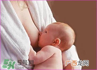 胸小会不会没奶水 胸大小和奶水少有关系吗