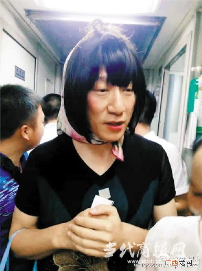 张艺兴女装，张艺兴扮女装红裙飘飘极限六仙女...