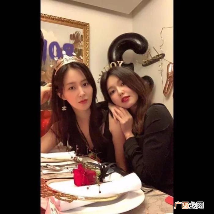 黄美英生日，齐聚一堂庆祝黄美英生日暨出道13周年纪念日