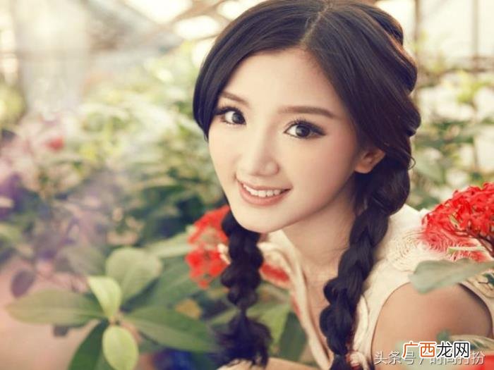 江铠同的美，29岁毛晓彤和27岁江铠同都是清纯美女