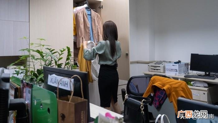 越南电视台，越南国家电视台美女主持人的一天怎么过