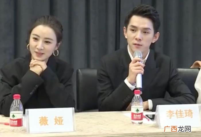 李佳琦薇娅，看看薇娅和李佳琦的真实关系就知道了