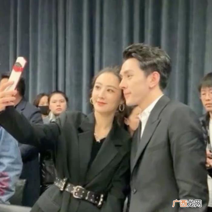 李佳琦薇娅，看看薇娅和李佳琦的真实关系就知道了