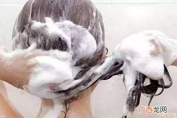 孕期能洗头吗 怀孕初期可以弯腰洗头吗