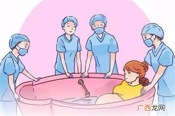 孕妇水中分娩对胎儿有影响吗