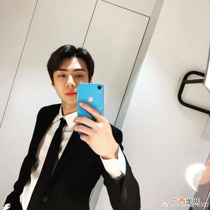 刘昊然胡歌,胡歌郑云龙刘昊然用魔鬼自拍告诉我们