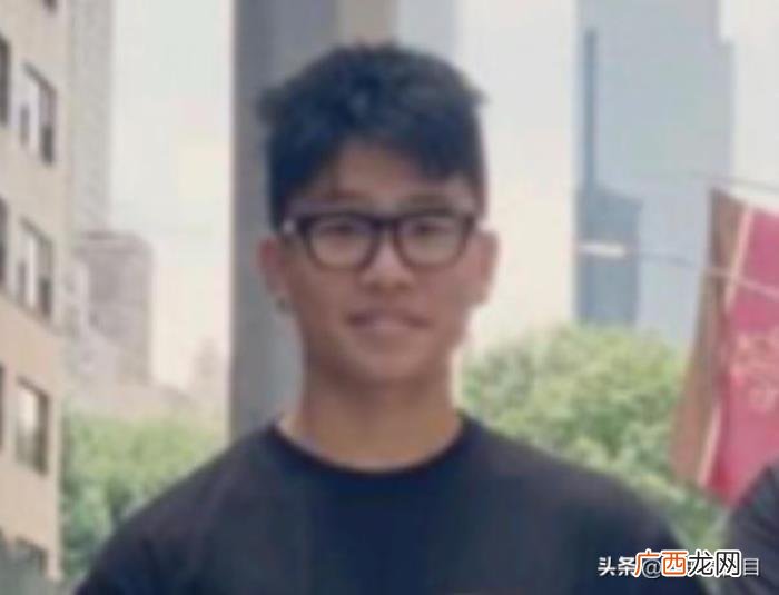 陈坤的微博，43岁陈坤发微博为68岁母亲庆生