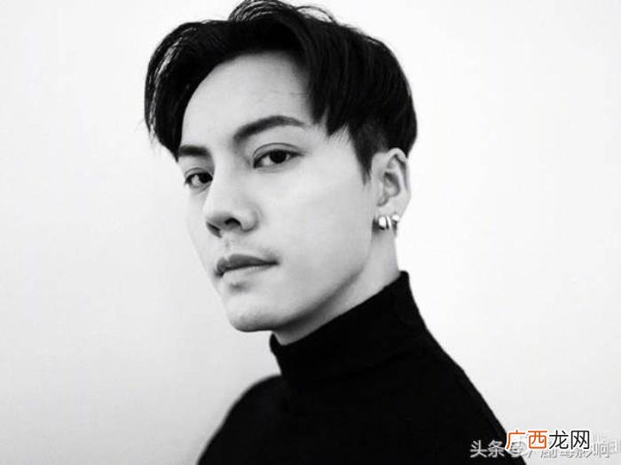 陈伟霆旧照，陈伟霆po出51年前父母牵手旧照