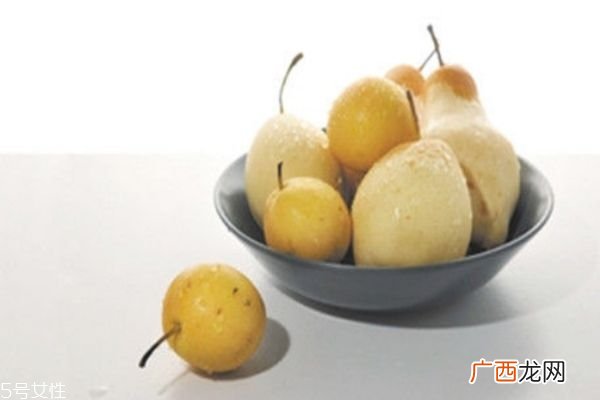孕期水肿吃什么缓解 教你从饮食上缓解水肿现象