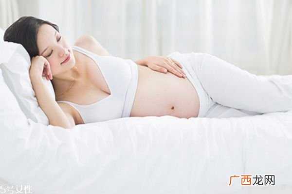孕期水肿正常吗 孕期水肿属于正常现象