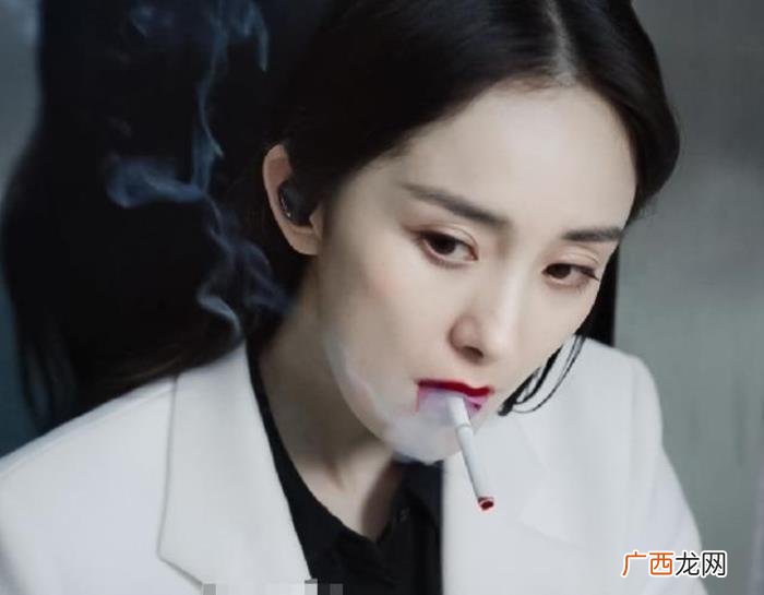 杨幂会抽烟，杨幂最新抽烟演技大爆发满眼都是戏