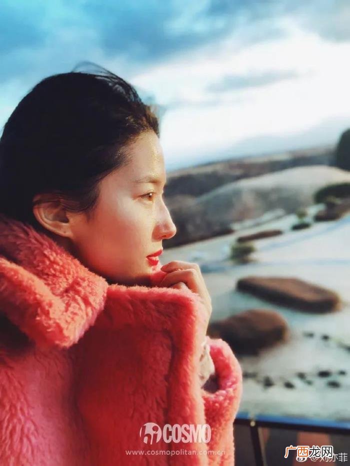 刘亦菲侧颜，刘亦菲、赵丽颖、迪丽热巴的侧颜杀惊艳了多少人
