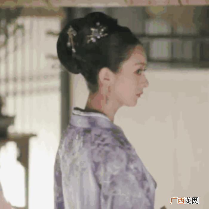 刘亦菲侧颜，刘亦菲、赵丽颖、迪丽热巴的侧颜杀惊艳了多少人