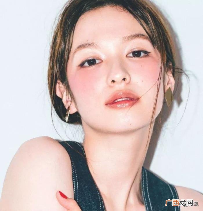 杨采钰颜值，92年的刘亦菲接班人杨采钰颜值像坐过山车