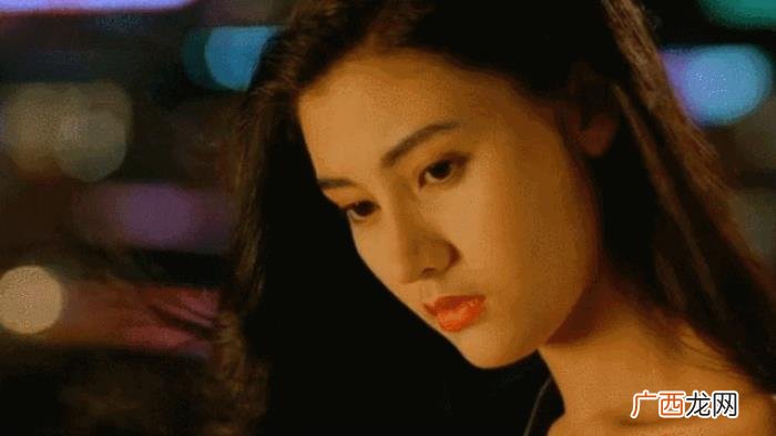杨采钰颜值，92年的刘亦菲接班人杨采钰颜值像坐过山车