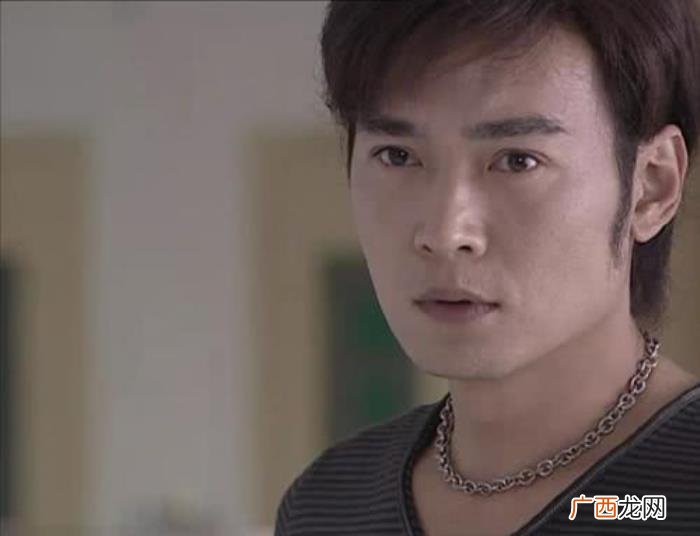 陆小千傻妞，陆小千成影帝傻妞变女神看到黄眉大王瞬间恋爱