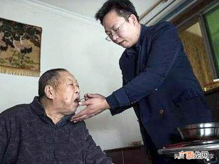 长沙张晓勇，张晓勇清华毕业后回湖南长沙当保安