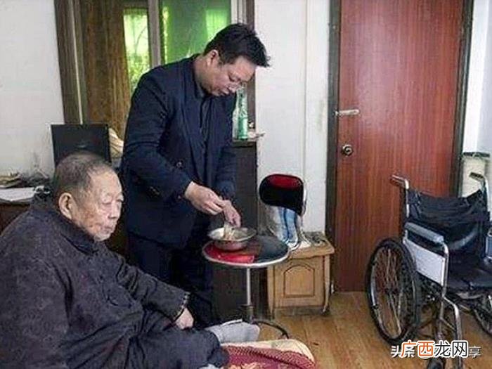 长沙张晓勇，张晓勇清华毕业后回湖南长沙当保安