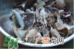 香辣蟹怎么做最好吃？香辣蟹怎么处理螃蟹？