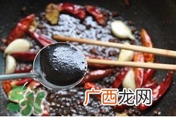 香辣蟹怎么做最好吃？香辣蟹怎么处理螃蟹？