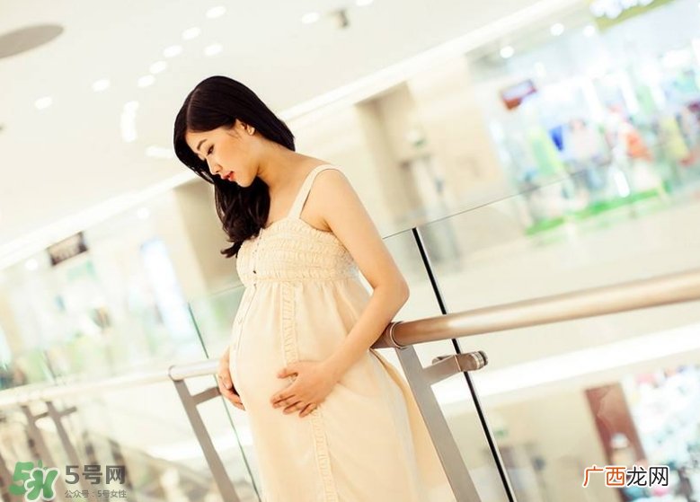 男宝宝更爱提前报到吗？怀男孩更容易早产？