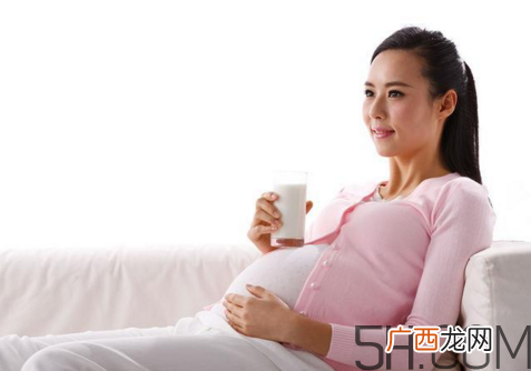 孕妇奶粉能和鸡蛋一起吃吗？喝孕妇奶粉的注意事项