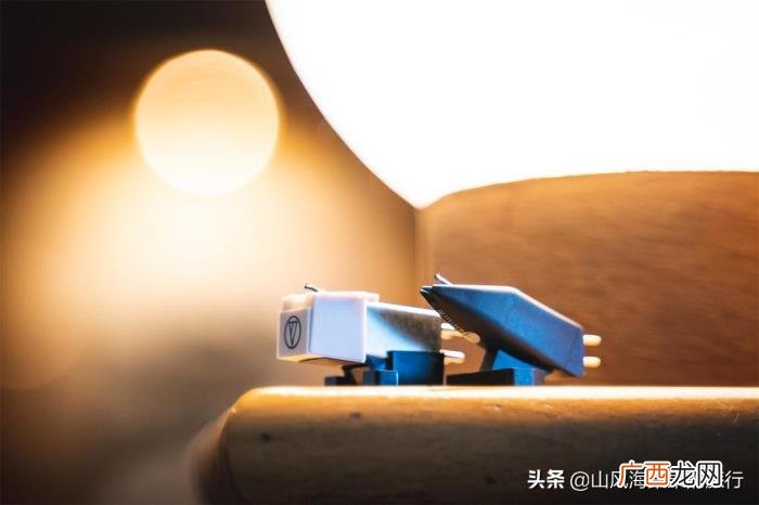 黑胶唱片机，黑武士HiFi立式黑胶唱片机试用体验