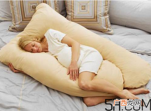 孕妇临产要避免的4种心理 孕妇睡觉注意事项