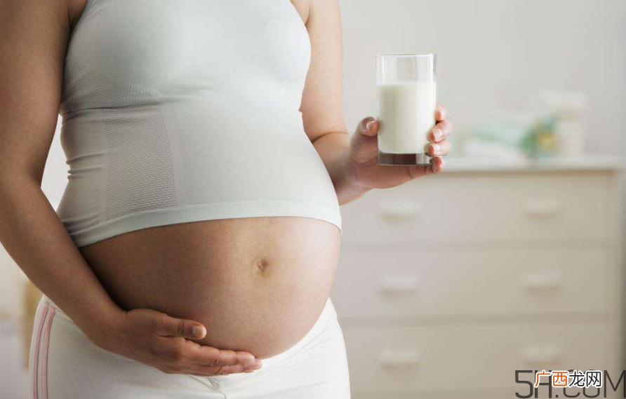 孕妈咪需要喝孕妇奶粉吗？孕妇生活不宜