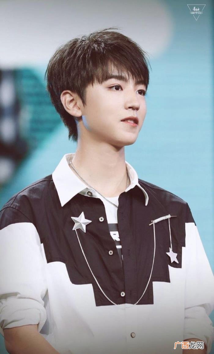 王俊凯发型，TFBOYS王俊凯的发型是怎么剪出来的