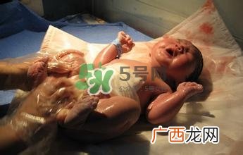 顺产有多疼？顺产的疼痛可以忍受吗？