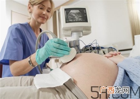 孕晚期真假宫缩怎么分辨?假性宫缩频繁是快生了吗?