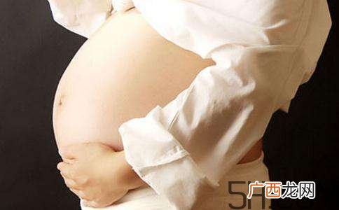 孕晚期肚子疼影响胎儿吗？孕晚期肚子像来月经一样疼