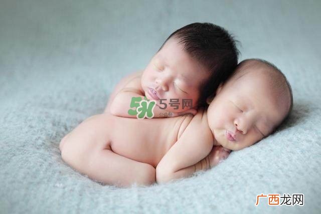 巨大儿的智商有问题吗？巨大儿怎么喂养？