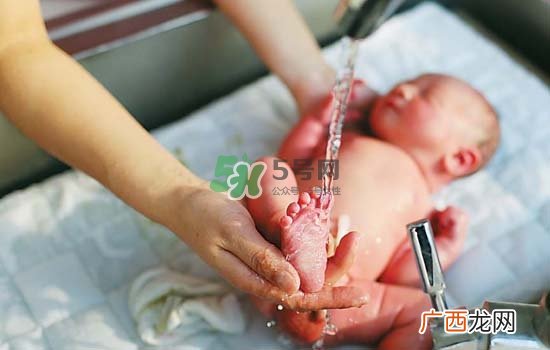 巨大儿长大后会正常吗？巨大儿的宝宝有什么要注意的吗