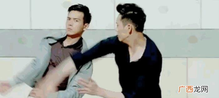 陈伟霆胖了，出演南方有腹肌的陈伟霆李现曾经也都是胖子啊