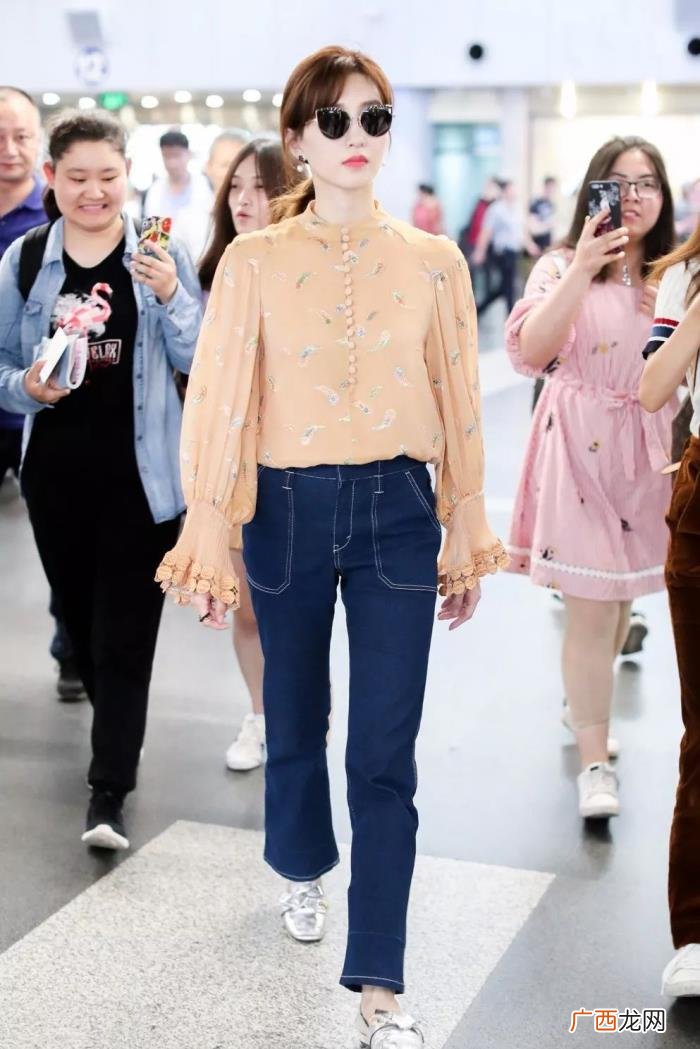 江疏影宋佳，江疏影宋佳都在穿的blouse衬衫