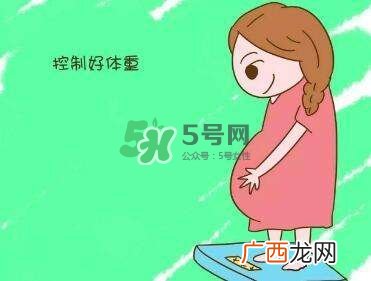 怀双胞胎体重增长标准 怀双胞胎长多少斤合适