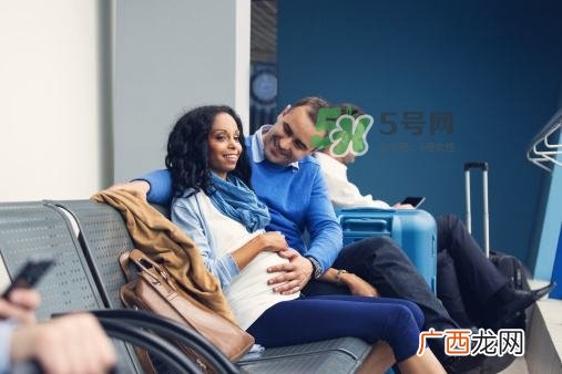 孕晚期可以坐飞机吗？航空公司孕妇乘机规定