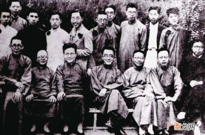 胡适在北大，胡适说北大是由于三只兔子而出名的