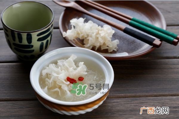 吃燕窝能保胎吗？燕窝可以和什么一起炖？